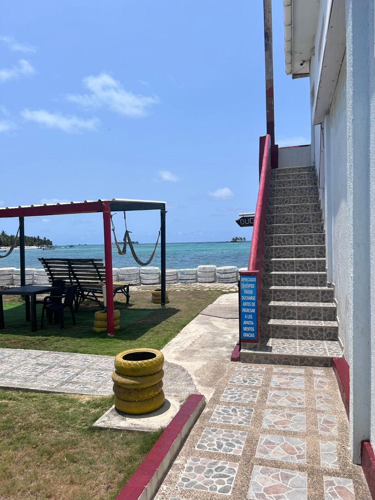 Apartamentos Rocky Cay Bay San Andrés Extérieur photo